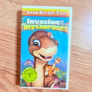 The Land Before Time: Invasion of the Tinysauruses VHS Tape Vintage Collectible